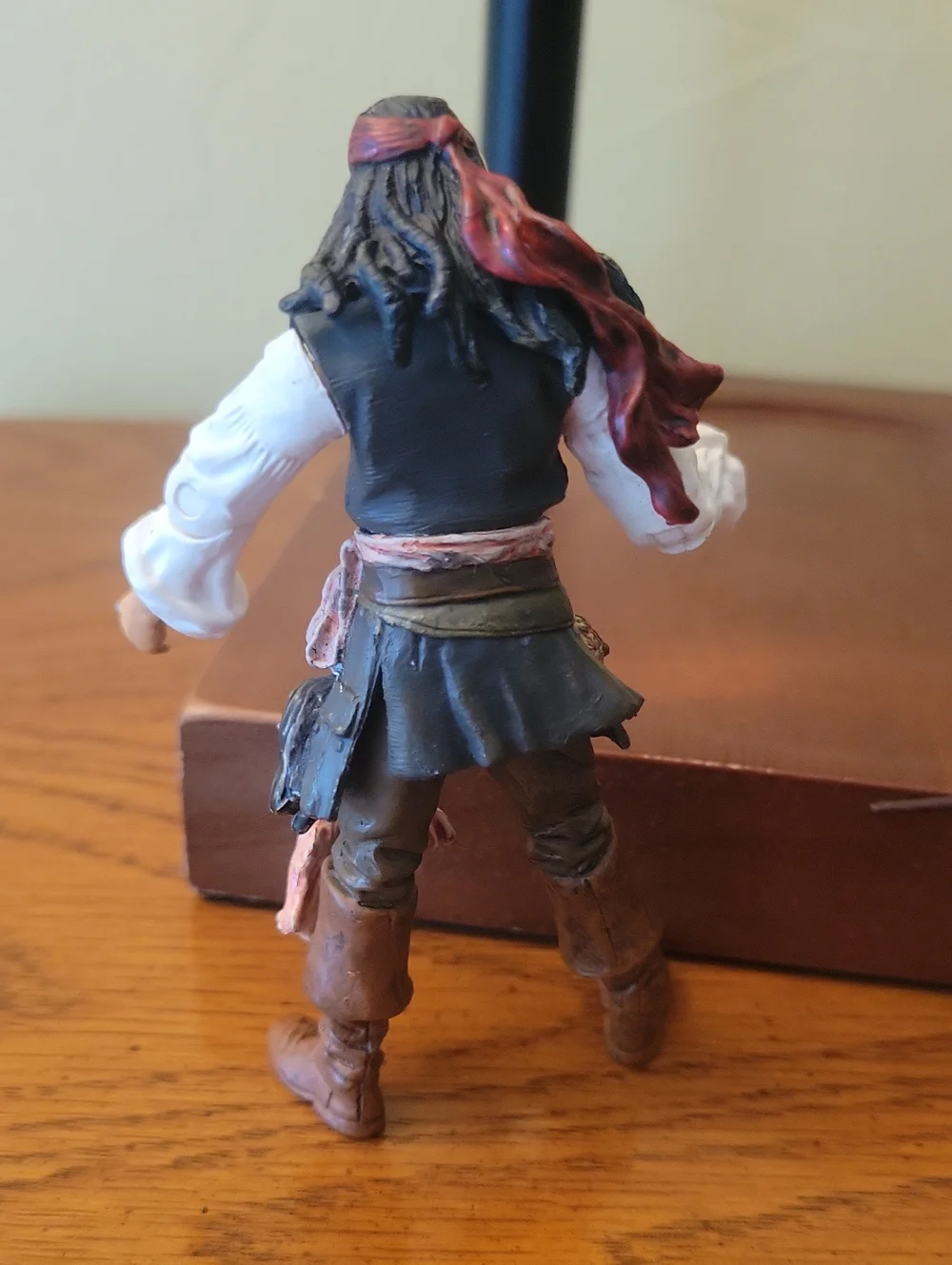 Set of Pirates of the Caribbean Action Figures - Picture 6 of 14